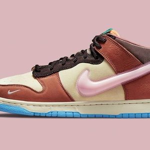 Social Status x Nike “Free Lunch” Dunk “Chocolate Milk